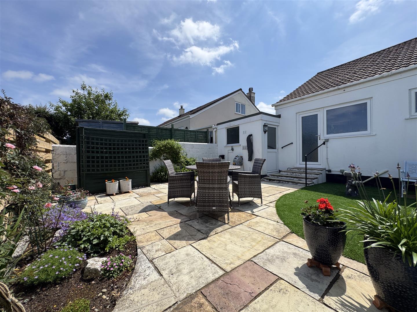 Frogpool, Truro